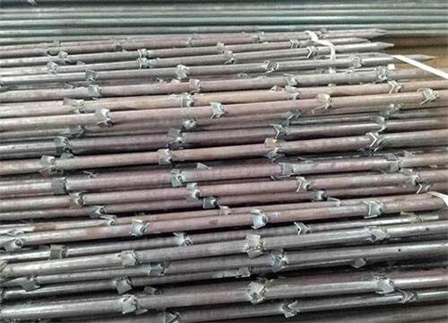 喀喇沁隧道钢花管